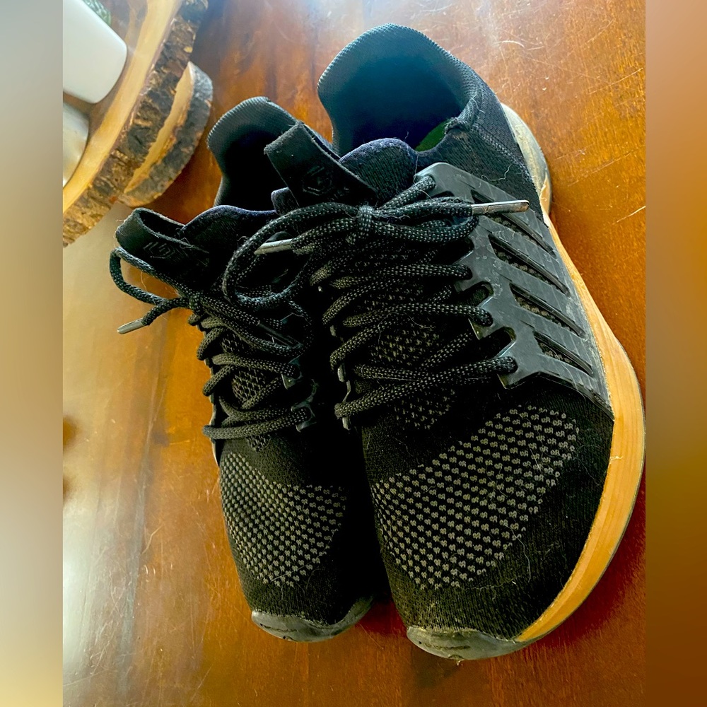 Size 9 Inov-8 trainers